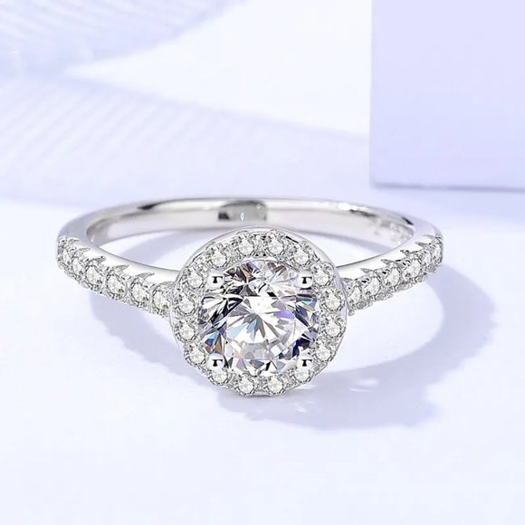 Stunning GRA Certified Halo 1.00Ctw Moissanite Diamond Ring 18k White Gold - Picture 6 of 9